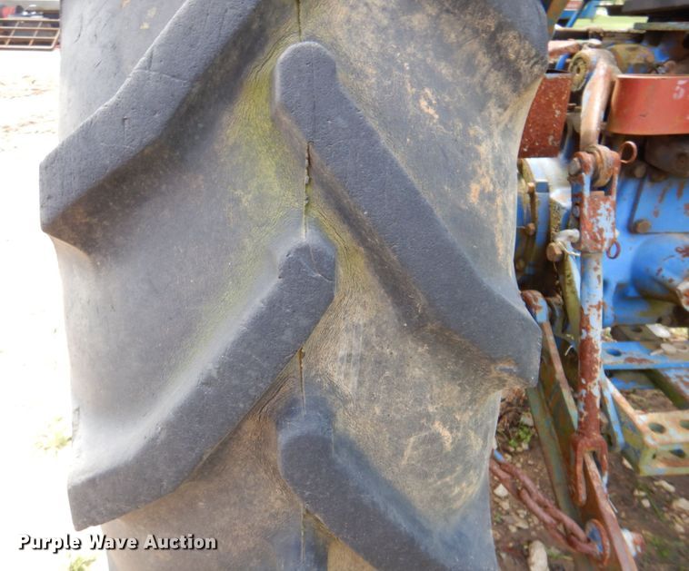 image for item DP3978 Long 510  tractor