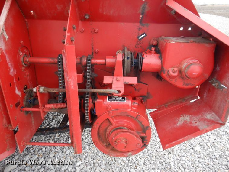 image for item DP5454 New Holland 520  manure spreader