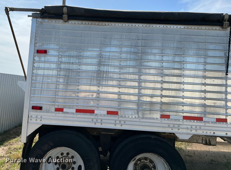 image for item IG9424 1998 Timpte Super Hopper  grain trailer