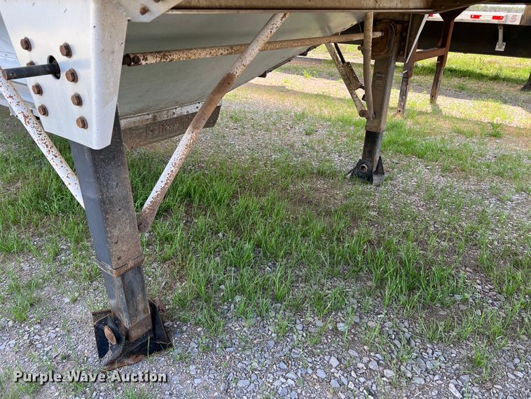 image for item IG9424 1998 Timpte Super Hopper  grain trailer