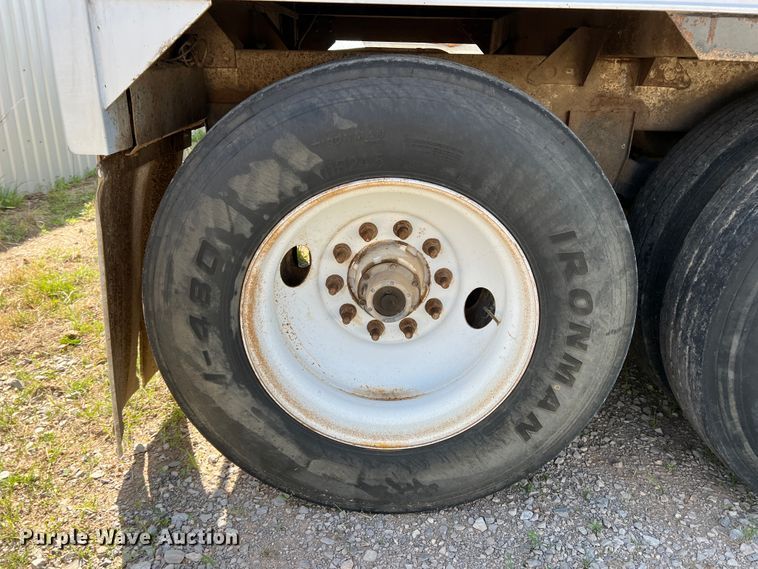 image for item IG9424 1998 Timpte Super Hopper  grain trailer