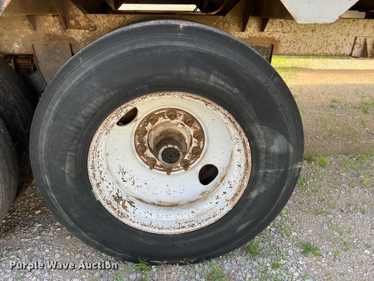 image for item IG9424 1998 Timpte Super Hopper  grain trailer