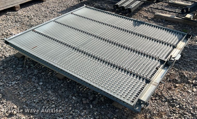 image for item IG9445 Sieve