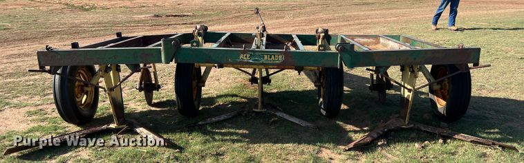 image for item IG9461 Noble  sweep plow