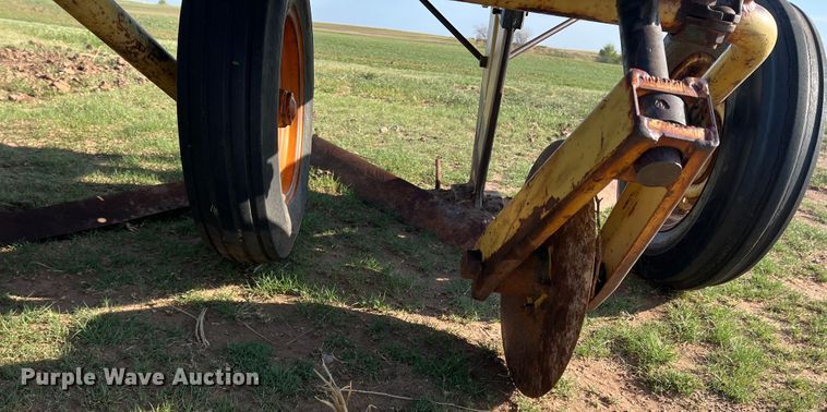 image for item IG9461 Noble  sweep plow