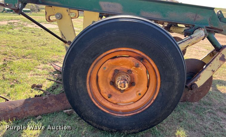 image for item IG9461 Noble  sweep plow