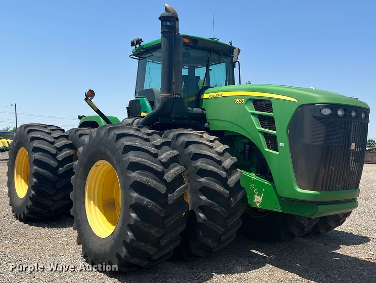 image for item IG9480 2008 John Deere 9530  4WD tractor