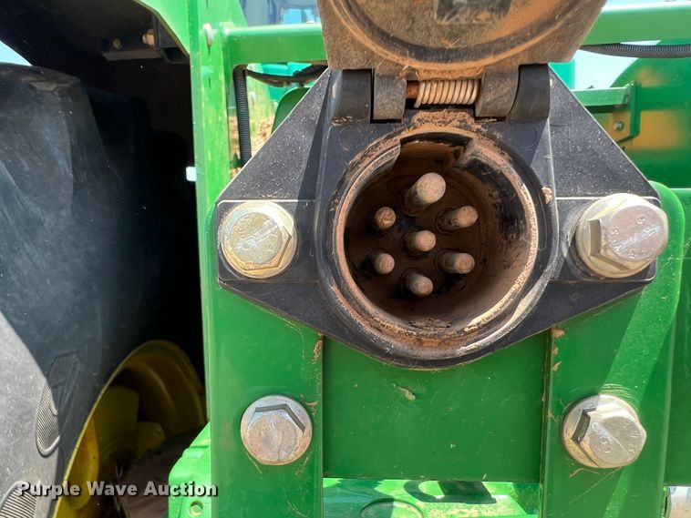 image for item IG9480 2008 John Deere 9530  4WD tractor