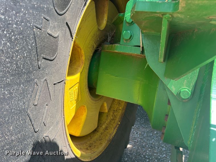 image for item IG9480 2008 John Deere 9530  4WD tractor