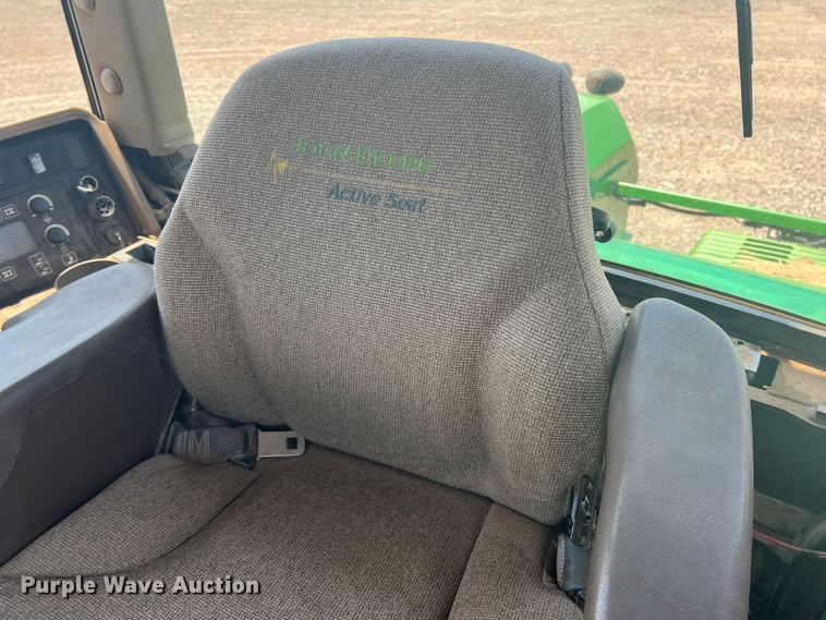 image for item IG9480 2008 John Deere 9530  4WD tractor