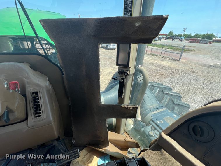 image for item IG9480 2008 John Deere 9530  4WD tractor