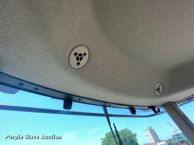 image for item IG9480 2008 John Deere 9530  4WD tractor