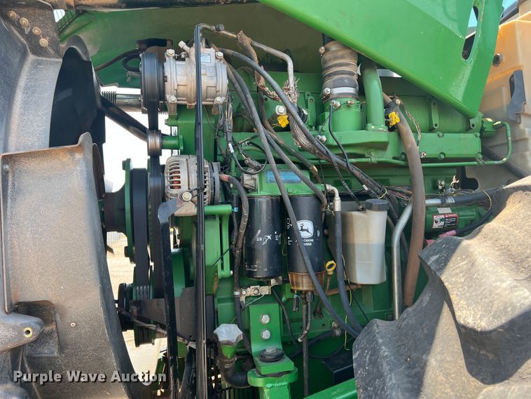 image for item IG9480 2008 John Deere 9530  4WD tractor