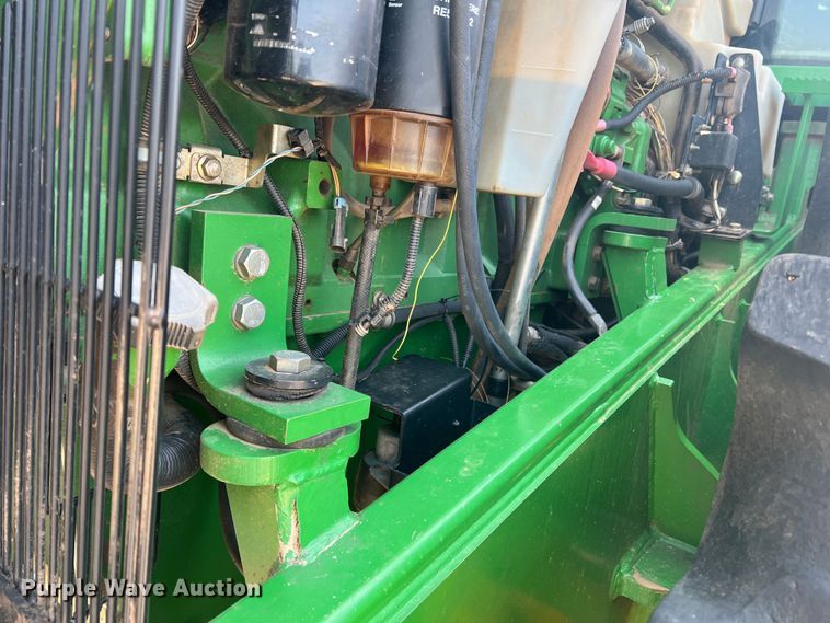 image for item IG9480 2008 John Deere 9530  4WD tractor