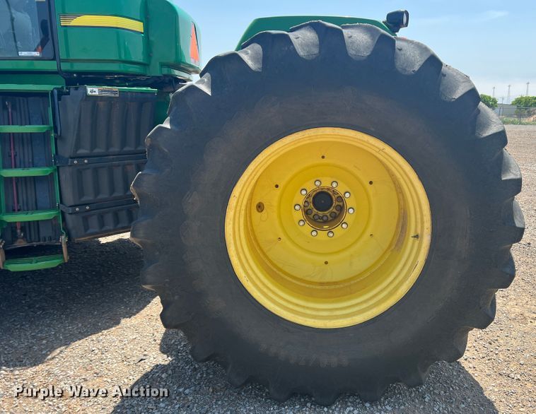 image for item IG9480 2008 John Deere 9530  4WD tractor