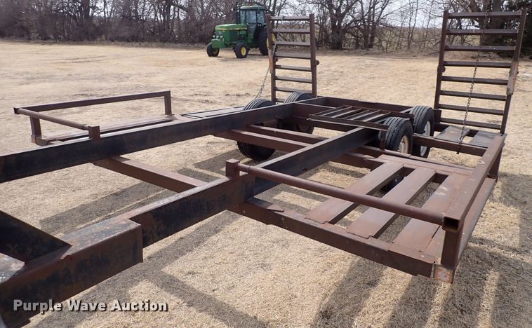 image for item IH9665 1998 Donahue EXG-160  windrower trailer