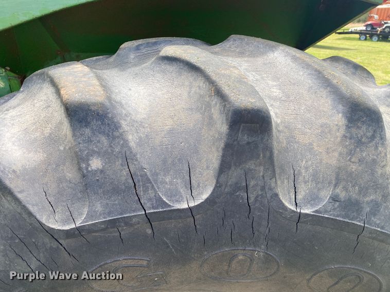 image for item JL9030 John Deere 4320  tractor