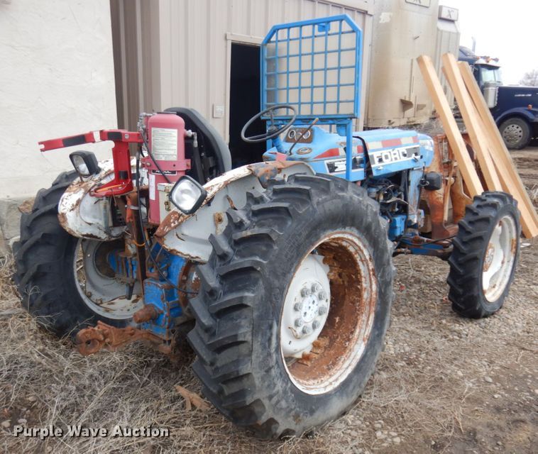 image for item KE9290 Ford CA514C  MFWD tractor