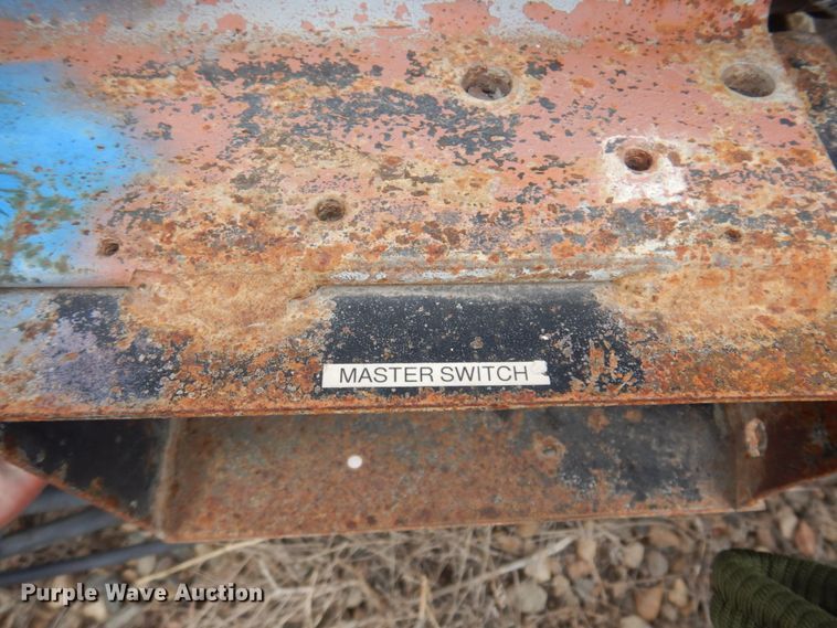 image for item KE9290 Ford CA514C  MFWD tractor