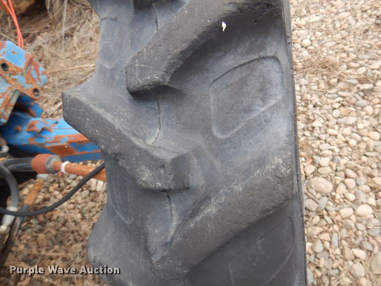 image for item KE9290 Ford CA514C  MFWD tractor