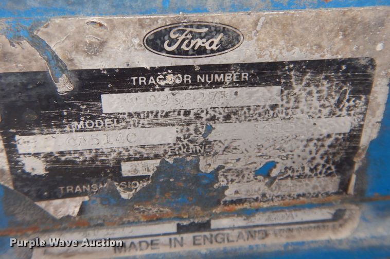 image for item KE9290 Ford CA514C  MFWD tractor