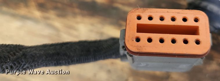 image for item KE9726 John Deere StarFire iTC  GPS reciver