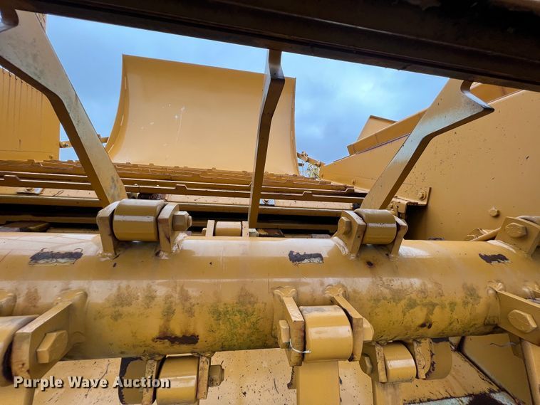 image for item KG9802 HayBuster 2650  bale processor