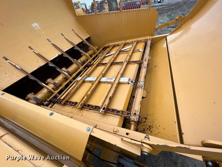 image for item KG9802 HayBuster 2650  bale processor