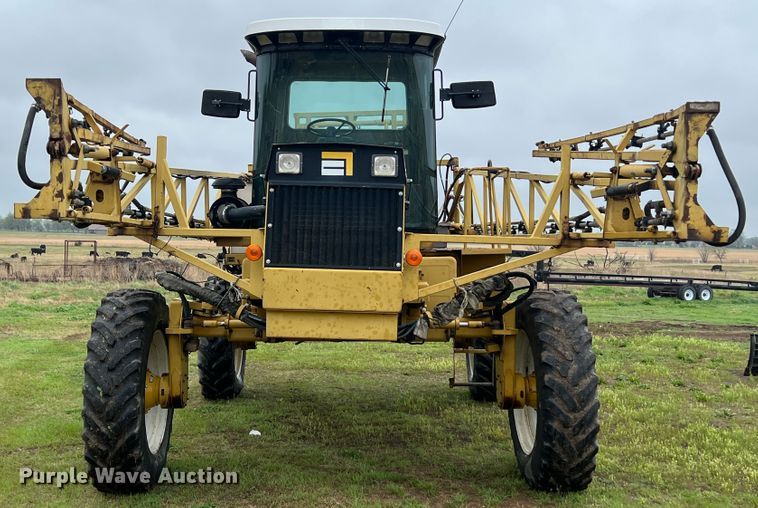 image for item KG9803 Ag-Chem RoGator 664  sprayer