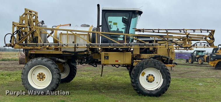 image for item KG9803 Ag-Chem RoGator 664  sprayer