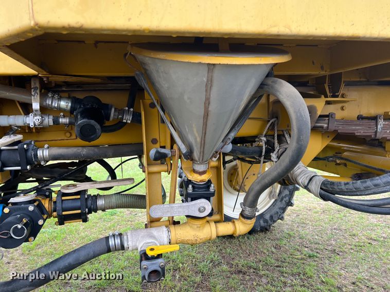 image for item KG9803 Ag-Chem RoGator 664  sprayer