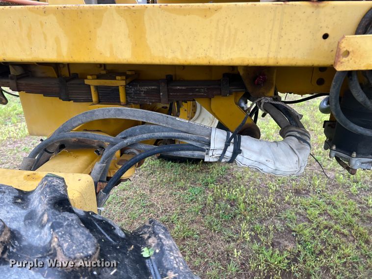 image for item KG9803 Ag-Chem RoGator 664  sprayer