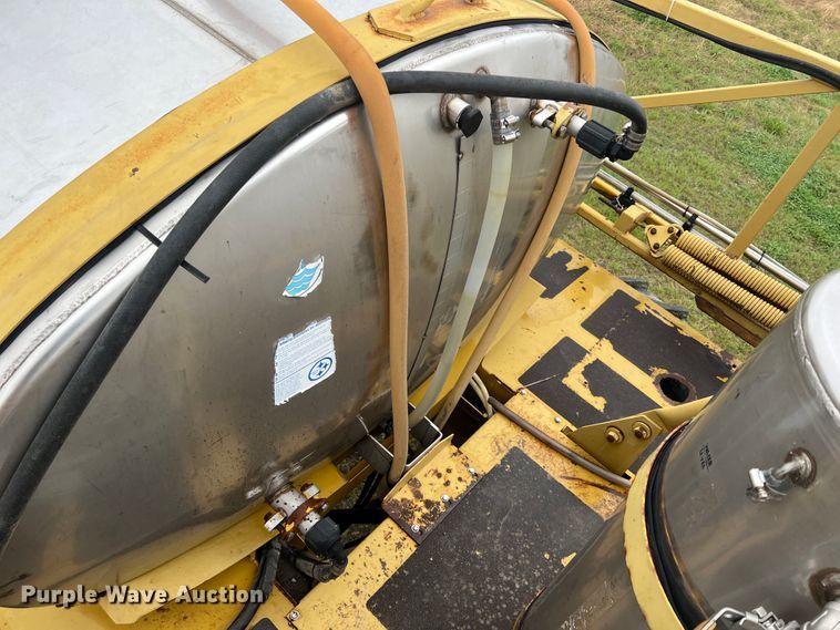 image for item KG9803 Ag-Chem RoGator 664  sprayer
