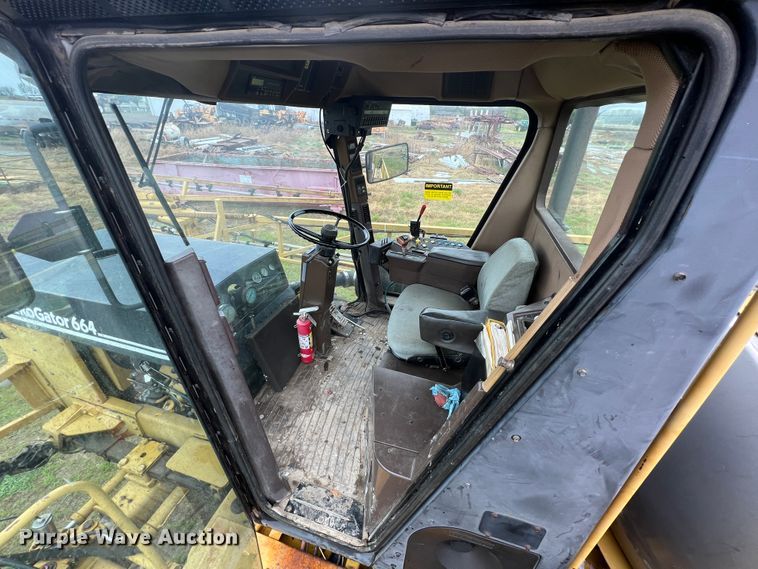 image for item KG9803 Ag-Chem RoGator 664  sprayer