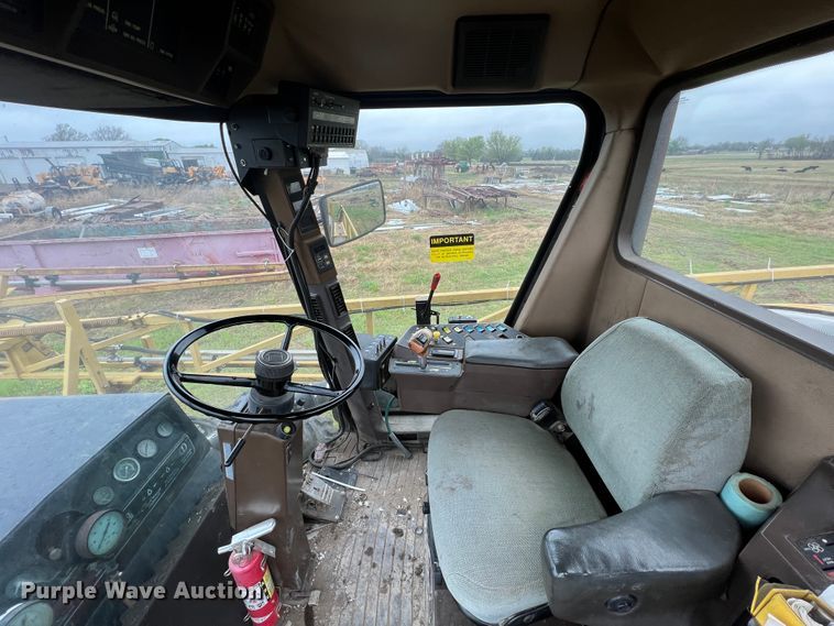 image for item KG9803 Ag-Chem RoGator 664  sprayer