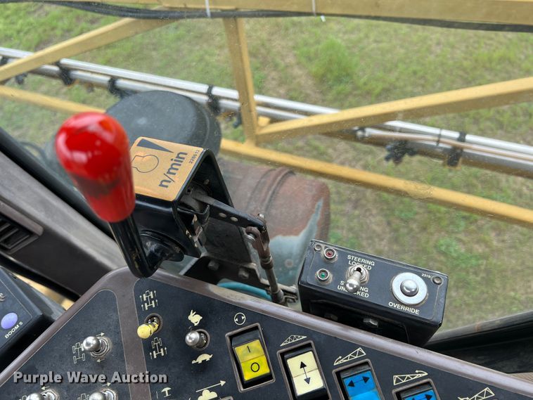 image for item KG9803 Ag-Chem RoGator 664  sprayer