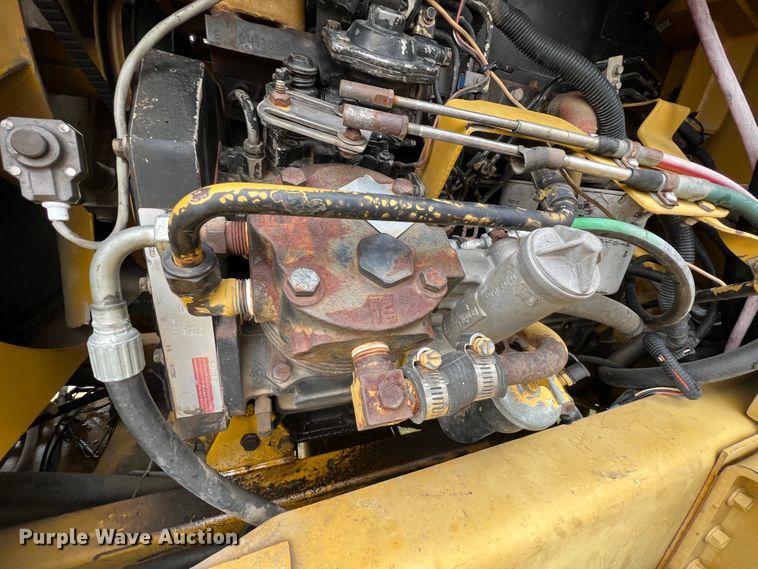 image for item KG9803 Ag-Chem RoGator 664  sprayer