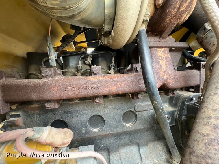 image for item KG9803 Ag-Chem RoGator 664  sprayer