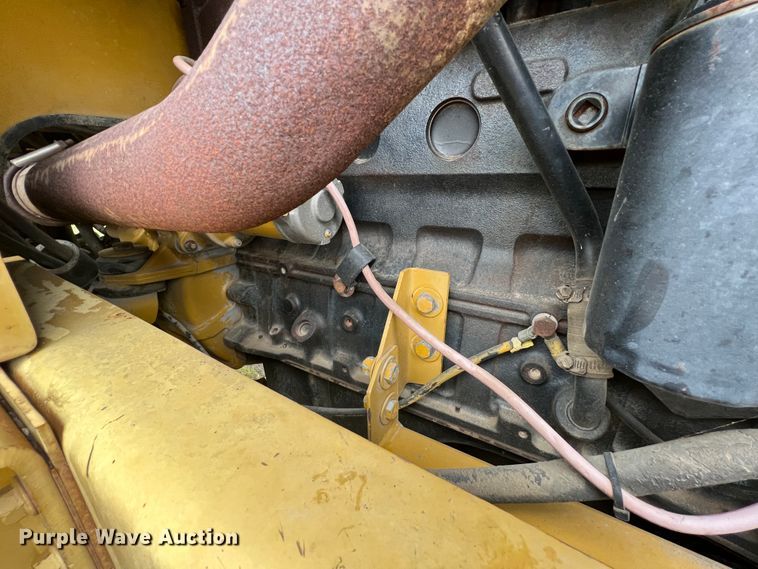 image for item KG9803 Ag-Chem RoGator 664  sprayer