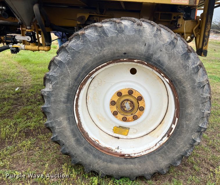 image for item KG9803 Ag-Chem RoGator 664  sprayer