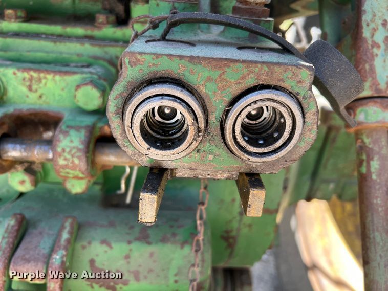 image for item KG9829 John Deere 4020  tractor