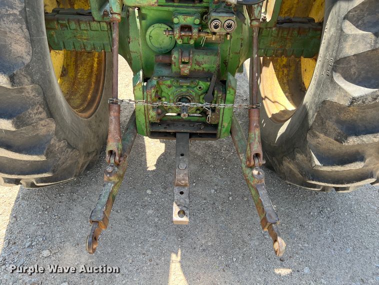 image for item KG9829 John Deere 4020  tractor