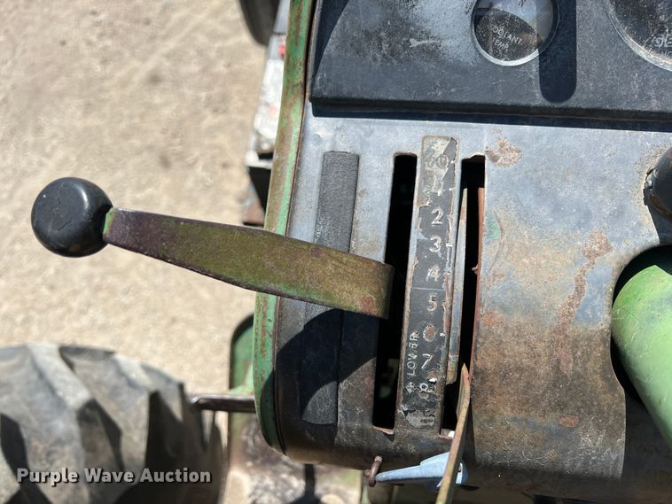 image for item KG9829 John Deere 4020  tractor