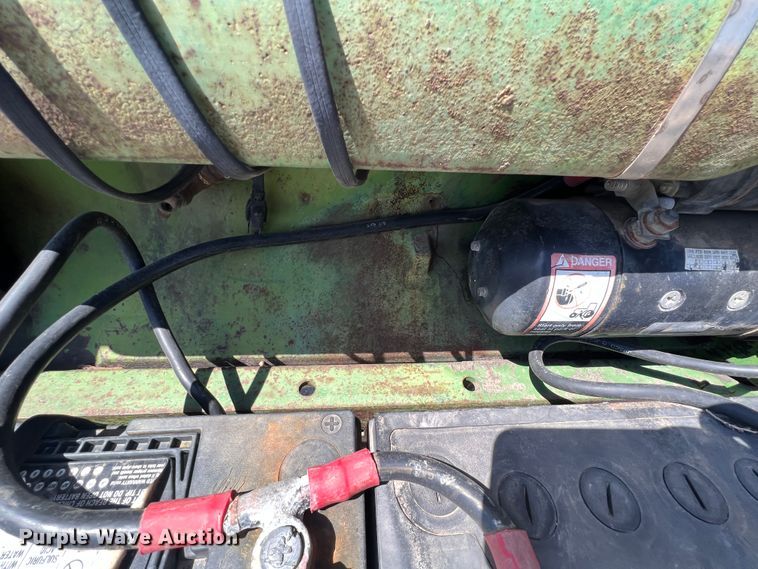 image for item KG9829 John Deere 4020  tractor