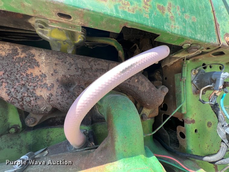 image for item KG9829 John Deere 4020  tractor