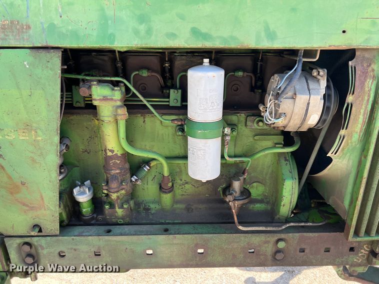 image for item KG9829 John Deere 4020  tractor