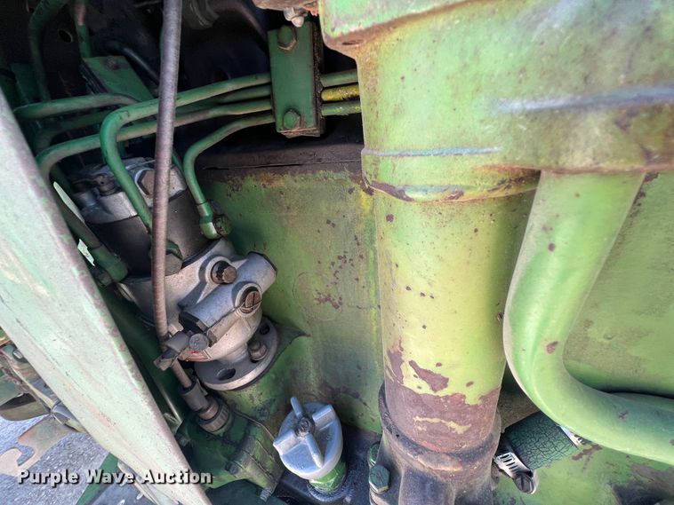 image for item KG9829 John Deere 4020  tractor