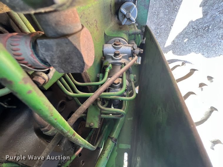 image for item KG9829 John Deere 4020  tractor