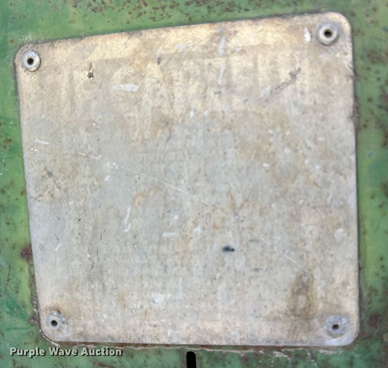 image for item KG9829 John Deere 4020  tractor