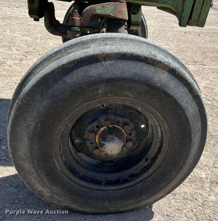 image for item KG9829 John Deere 4020  tractor